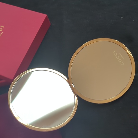 Gucci Compact Mirror - Picture 4 of 4